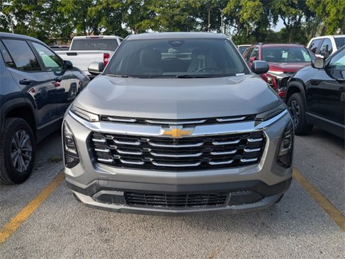 New 2026 Chevrolet Equinox LT image 3