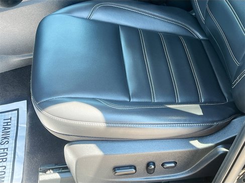 Used 2019 Ford Escape SEL image 19