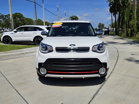Certified 2018 Kia Soul ! w/ Tech Package image 2