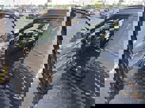 New 2025 Chevrolet Trax RS w/ Sunroof Package image 9