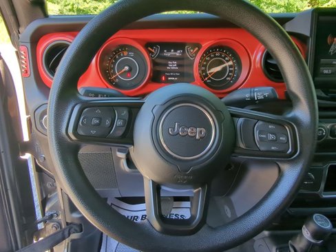 Used 2021 Jeep Wrangler Unlimited Sport image 14