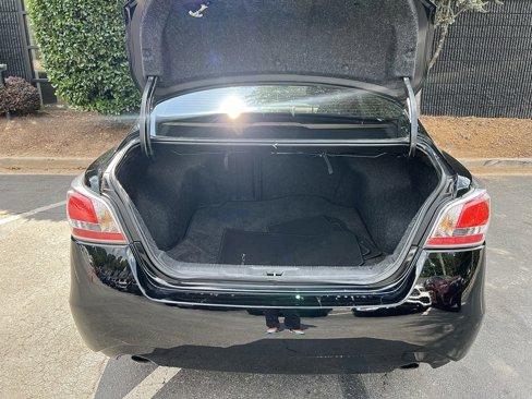 Used 2015 Nissan Altima 2.5 SL w/ Moonroof Package image 16