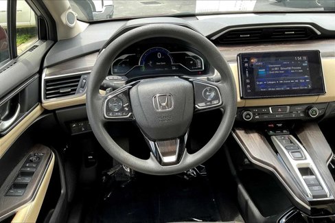 Used 2018 Honda Clarity Plug-In Hybrid image 5