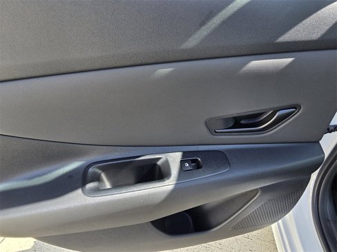 New 2025 Hyundai Elantra Sport w/ Cargo Package image 12