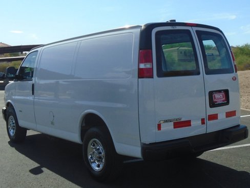 Used 2022 Chevrolet Express 2500 w/ Driver Convenience Package image 3