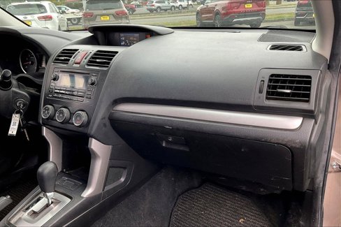 Used 2015 Subaru Forester 2.5i w/ Alloy Wheel Package image 21