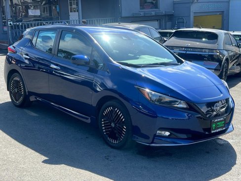 Used 2024 Nissan Leaf SV Plus image 3