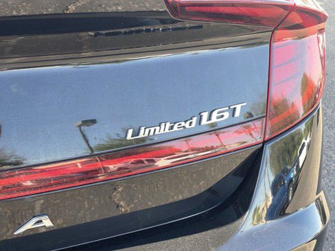 Used 2020 Hyundai Sonata Limited image 9