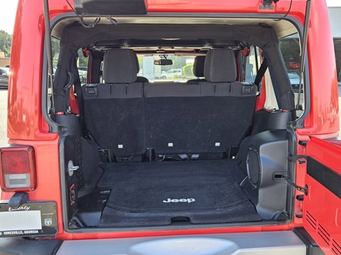 Used 2013 Jeep Wrangler Unlimited Sahara w/ Trailer Tow Group image 6