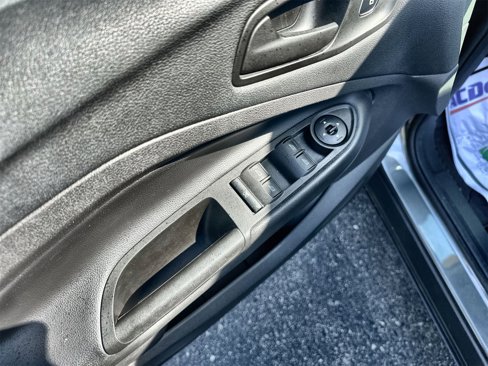 Used 2017 Ford Escape S image 21