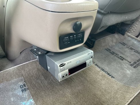 Used 2003 Ford Excursion Eddie Bauer image 25