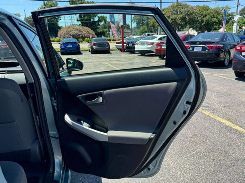 Used 2015 Toyota Prius One image 14