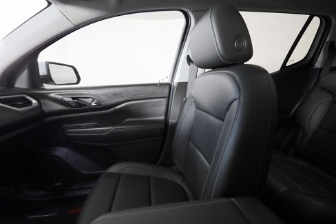 Used 2020 GMC Acadia SLT w/ Driver Alert Package II image 44