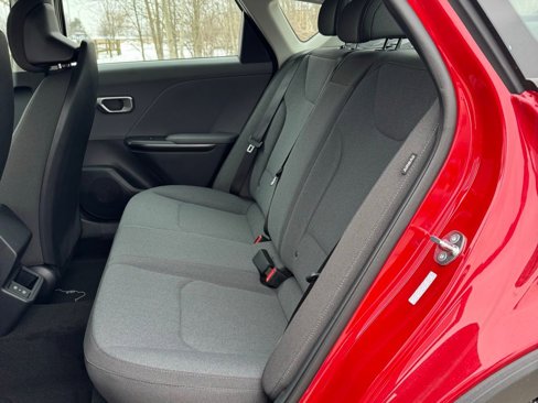 New 2025 Kia K4 LXS image 9
