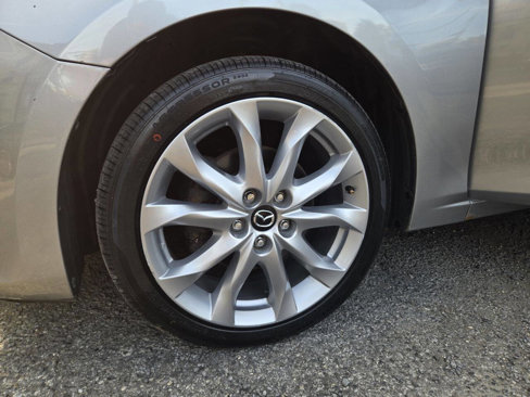 Used 2014 MAZDA MAZDA3 s Grand Touring image 15