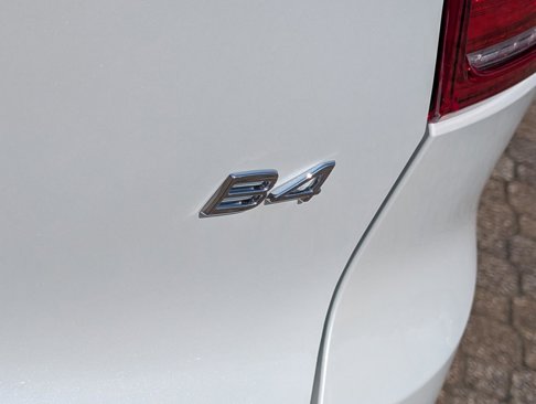 New 2026 Volvo XC40 B4 Plus w/ Protection Package Premier image 7