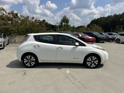 Used 2015 Nissan Leaf SL w/ Premium Package image 5