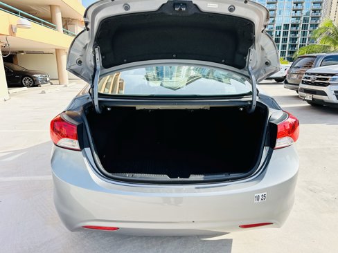 Used 2013 Hyundai Elantra GLS w/ Preferred Pkg image 14