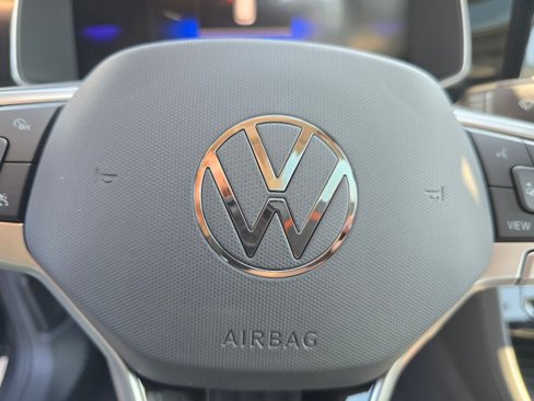 New 2025 Volkswagen Jetta SE image 39