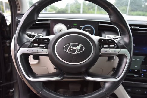 Used 2022 Hyundai Tucson Limited image 20