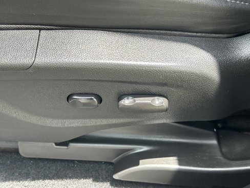 Used 2018 Buick Encore Preferred image 21