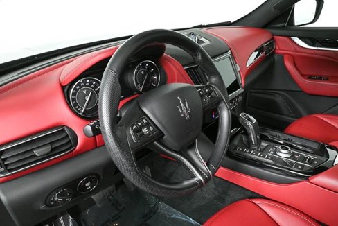 Certified 2022 Maserati Levante GT image 6