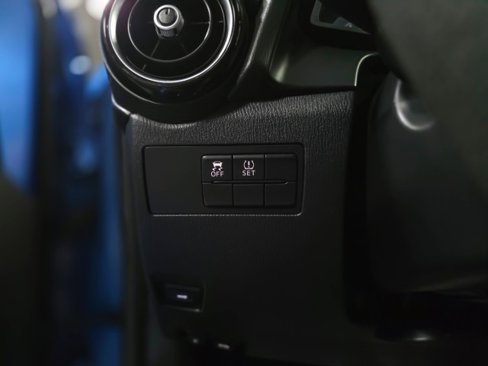 Used 2018 Toyota Yaris iA image 26