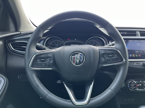 Used 2022 Buick Encore GX Select w/ Advanced Technology Package image 8