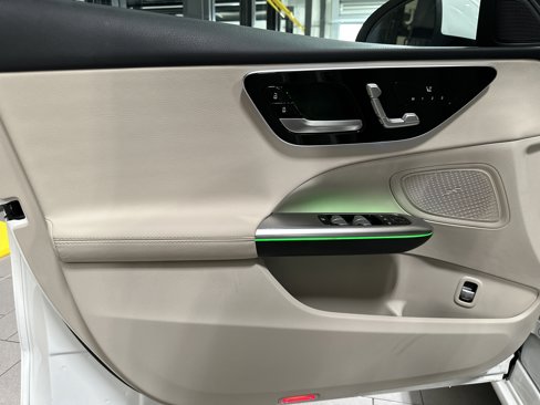 Certified 2022 Mercedes-Benz C 300 4MATIC Sedan image 14