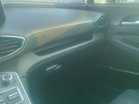 Used 2023 Hyundai Santa Fe Limited image 31