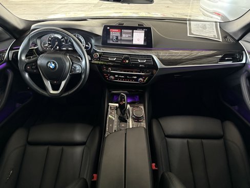 Used 2018 BMW 530i image 10