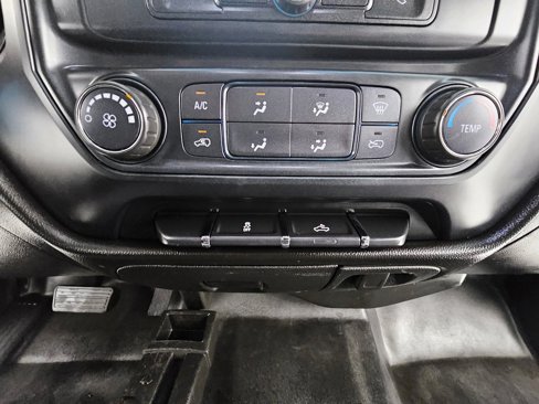 Used 2018 Chevrolet Silverado 2500 W/T image 12