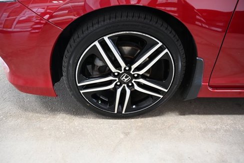 Used 2017 Honda Accord Sport Special Edition image 28