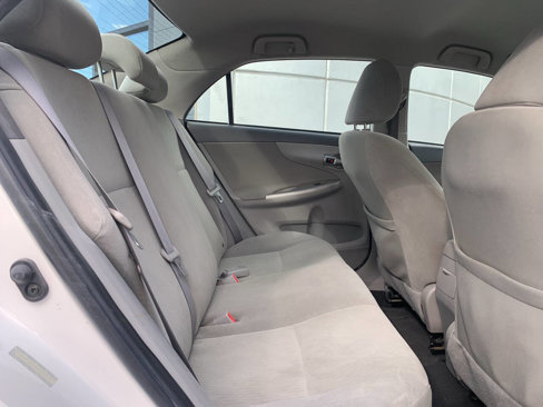 Used 2010 Toyota Corolla LE image 11