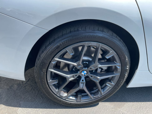 Used 2025 BMW 330i Sedan image 23