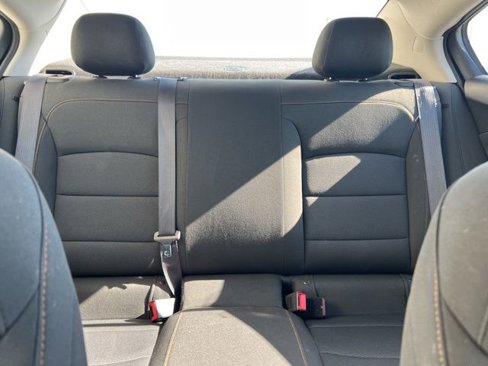 Used 2016 Chevrolet Cruze LS image 8