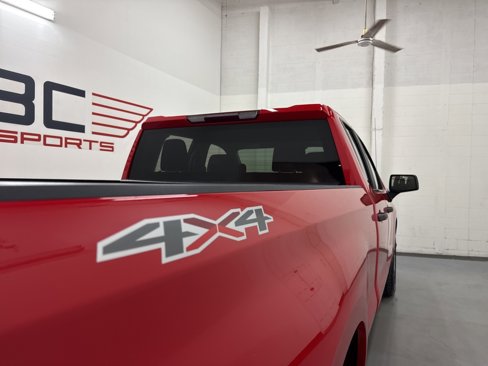 Used 2020 Chevrolet Silverado 1500 Custom w/ Custom Value Package image 10