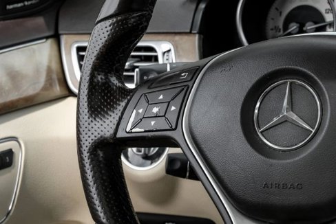 Used 2016 Mercedes-Benz E 350 Sedan w/ Premium Package image 22