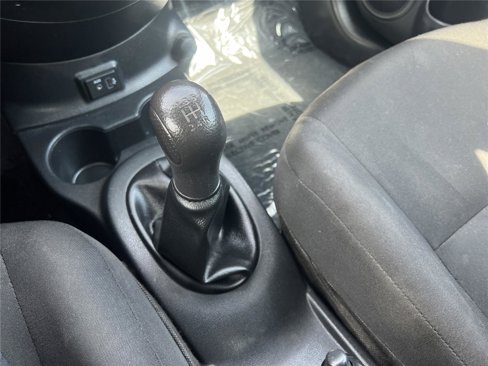 Used 2018 Nissan Versa S image 9