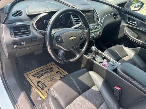 Used 2018 Chevrolet Impala LT image 47