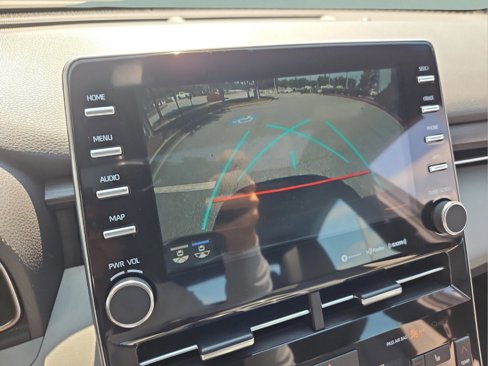 Used 2019 Toyota Avalon XLE image 24