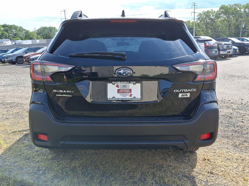 Certified 2023 Subaru Outback Premium image 5