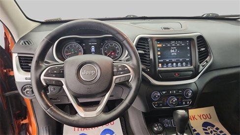 Used 2015 Jeep Cherokee Trailhawk w/ Comfort/Convenience Group image 13