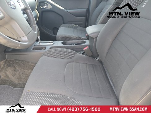 Used 2015 Nissan Frontier Desert Runner image 12