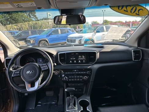 Used 2020 Kia Sportage EX image 6