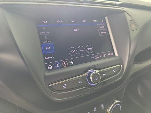Used 2021 Chevrolet TrailBlazer LS image 16