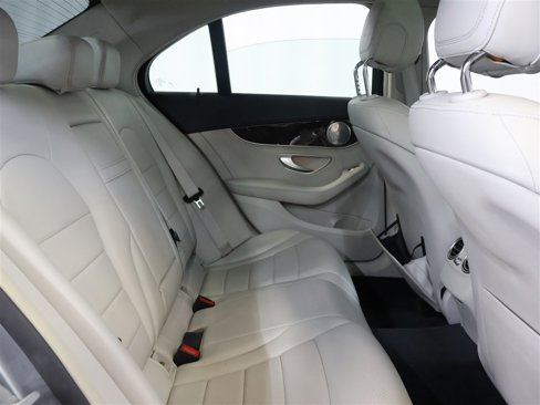 Used 2015 Mercedes-Benz C 300 4MATIC Sedan image 17