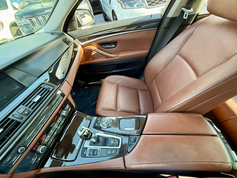 Used 2012 BMW 528i xDrive Sedan image 19