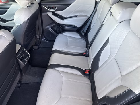 Used 2021 Subaru Forester Limited image 11