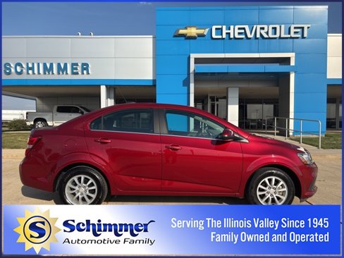 Used 2017 Chevrolet Sonic LT w/ Convenience Package image 1